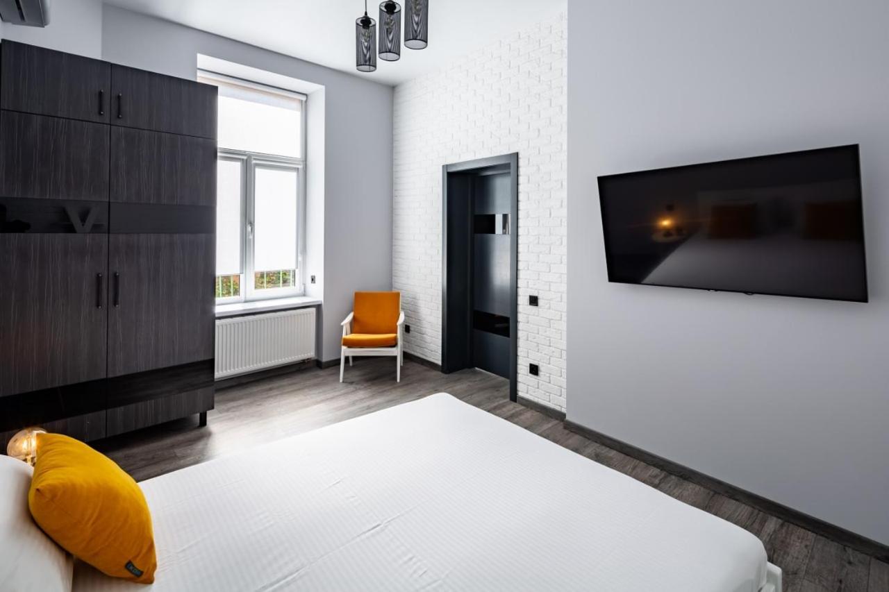 Stylish Apartment In The Center Leopoli Esterno foto